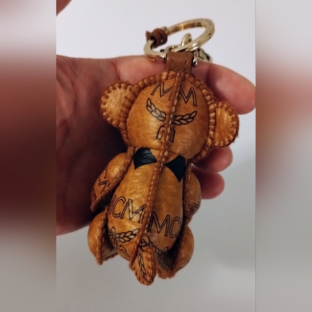 MCM Bear Bag Charm Cognac - Picture 4 of 10